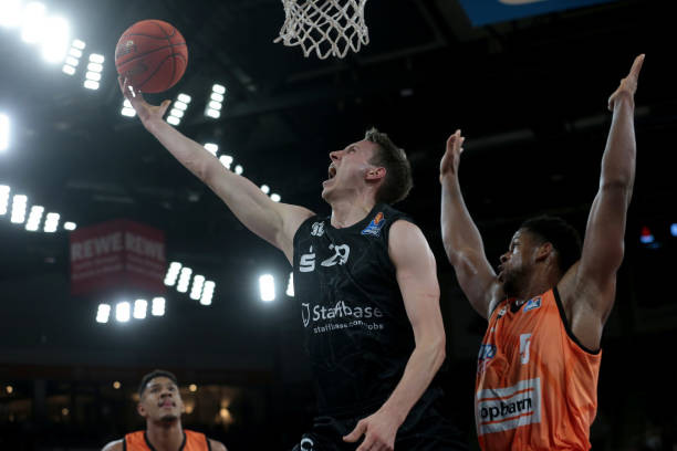 找到新的人 找到新的人